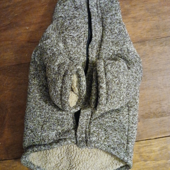 Dog Coat Polartec Sherpa Lined Hook And Loop Closure SMALL .   Warm Jacket - Picture 2 of 8